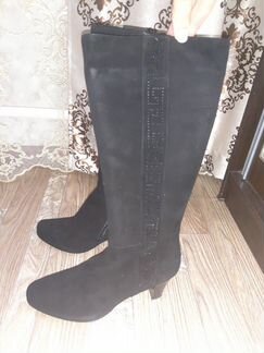 Новые зимние сапоги