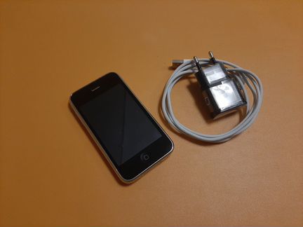 iPhone 3GS 16GB Белый