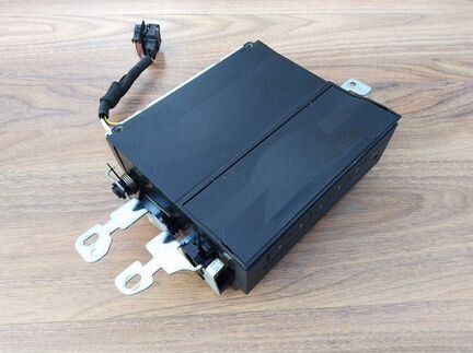 CD чейнджер Mercedes 164 251 211 219 906 245