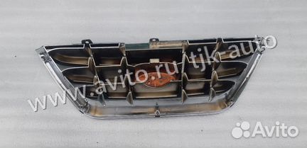 Решетка радиатора Hyundai Elantra XD 04-09 хром