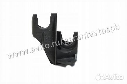 Кронштейн крепления троса кпп renault logan/LADA