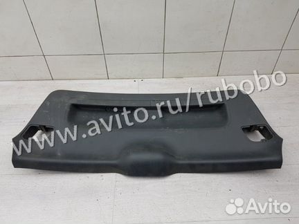 Обшивка крышки багажника Audi A3 8P BSE 2009