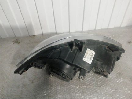 Фара ксенон с дхо передняя левая Mercedes-Benz