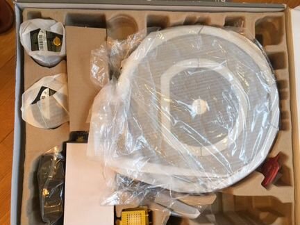 Пылесос IRobot 780