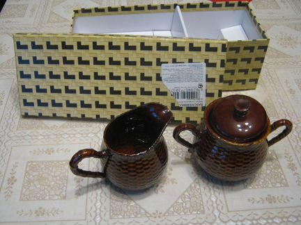 Набор -молочница и сахарница-Италия.Маслёнка