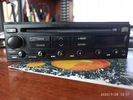 Автомагнитола Renault Samsung CF-8BEU