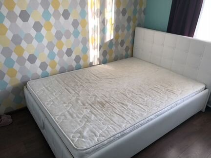 Матрас 140х200 бу