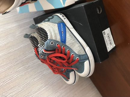 J.Galliano,R.Lauren,TH,New Balance